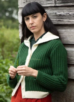 Heritage - 100% British Wool Cardigan - Corvette Green Cardigan -Palava Sale Store HeritageCorvette Green EDITS1.5