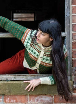 Heritage - 100% British Wool Cardigan - Molly Green -Palava Sale Store HertiageMolly Green EDITS7