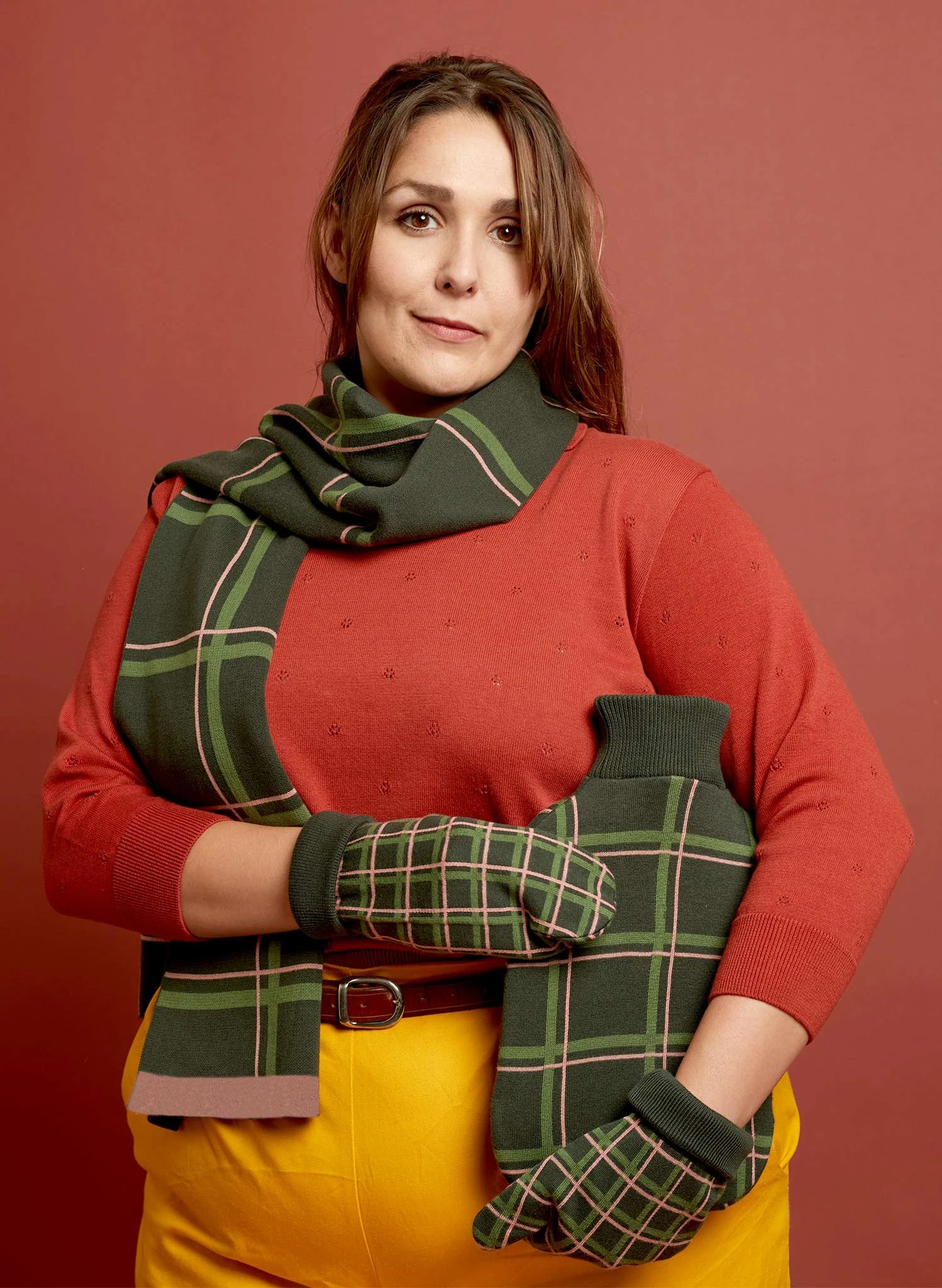 Knitted Scarf - Green Tuck Shop 4 Knitted Scarf - Green Tuck Shop - Image 4